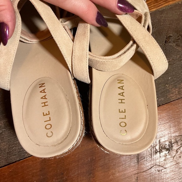 Cole Haan Suede Cross-Strap Wedge Sandals in Beige Size 7.5B - Picture 7 of 11